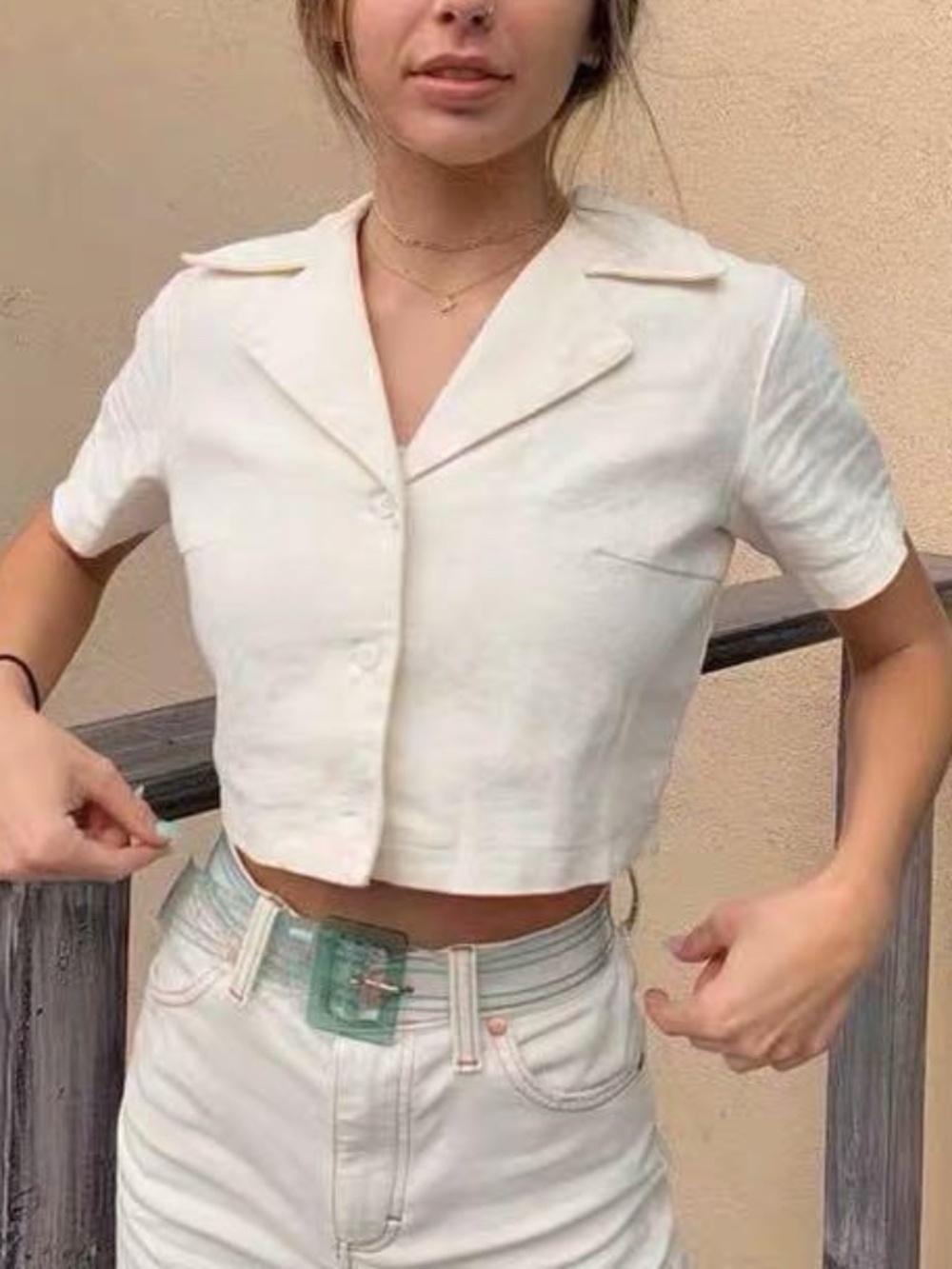 Brandy Melville John Galt California Cream Button-Down Crop Top 1SZ